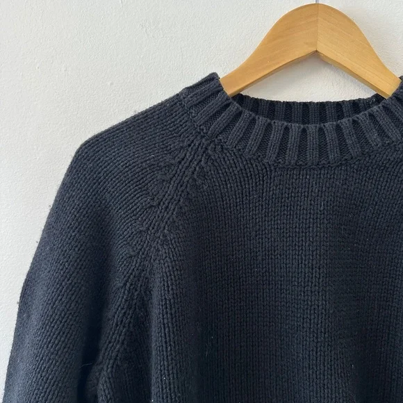 Gap Cotton Blend Crewneck Chunky Knit Black Sweater | Size Medium - Picture 2 of 7